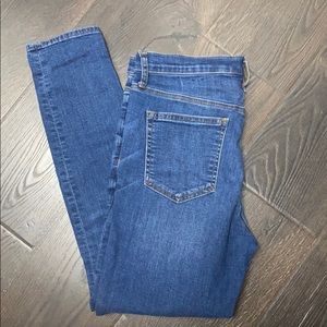 Gap Denim True Skinny Jean